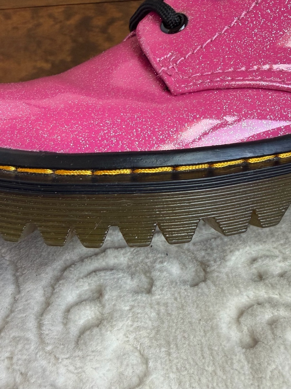 Dr Martens Luana Pink Glitter Patent Leather Combat Boots Women Sz 7 Rare Y2K - Picture 4 of 15